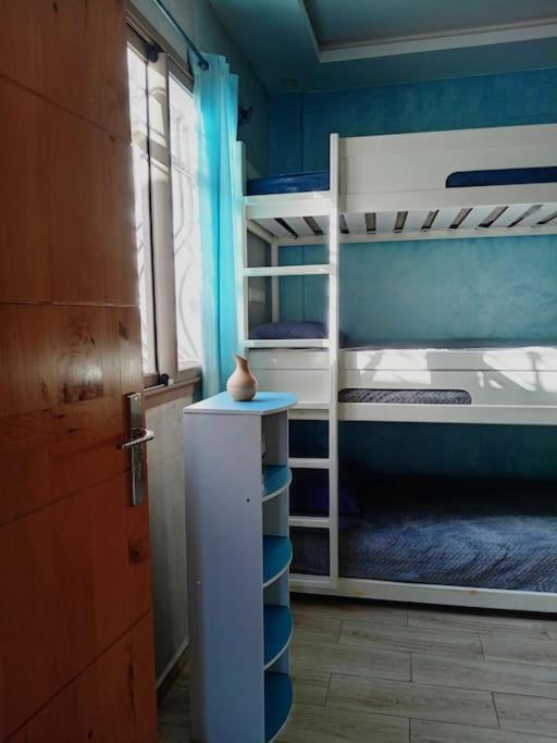 De 120m² Meublee, Equipee